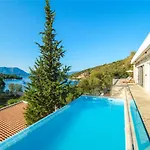 Spilia View *