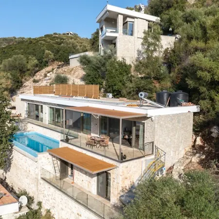 Spilia View Spartokhórion